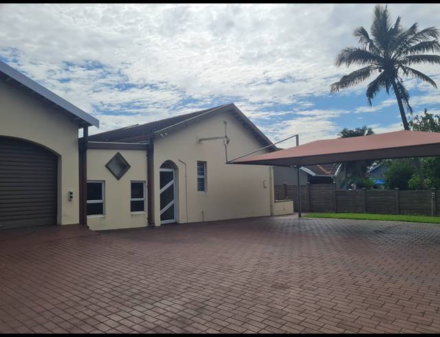 4 BEDROOM FREESTANDING FOR SALE IN ARBORETUM